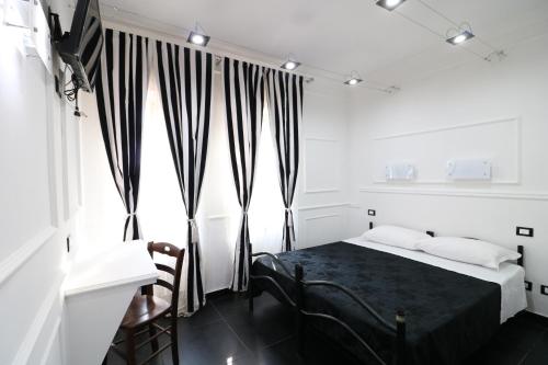 palace rome hostel