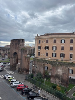 rome experience hostel