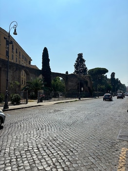 rome experience hostel
