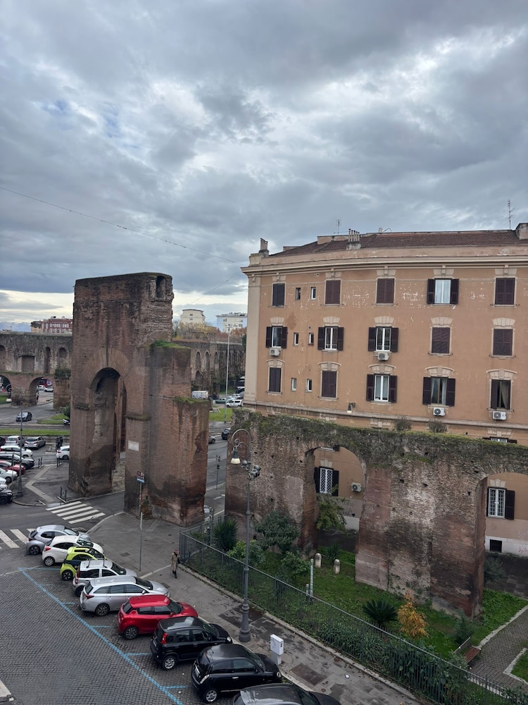 rome experience hostel