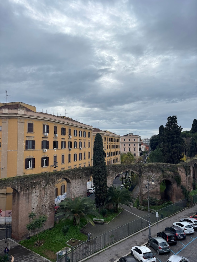 rome experience hostel