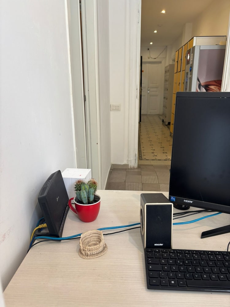 rome experience hostel