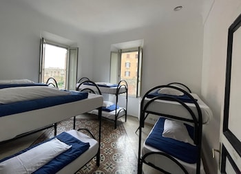 rome experience hostel