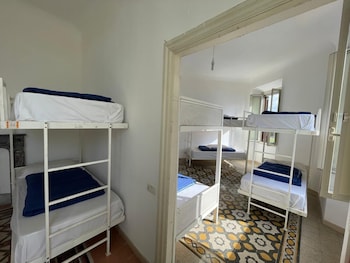 rome experience hostel