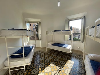 rome experience hostel