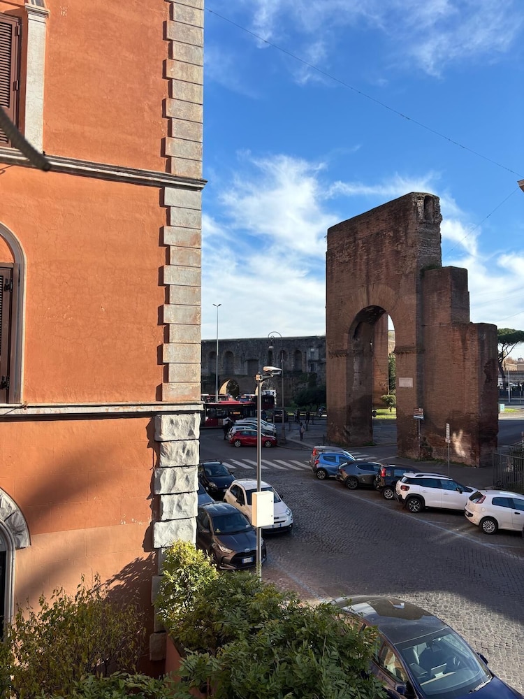 rome experience hostel