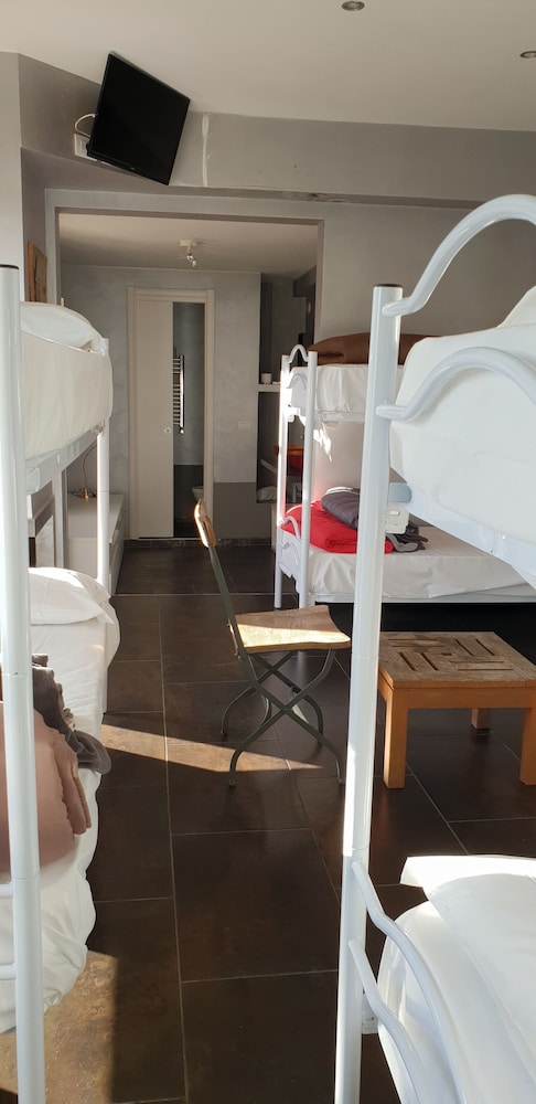 rome experience hostel