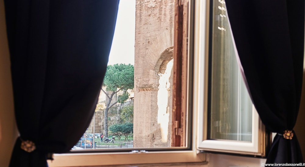 rome experience hostel