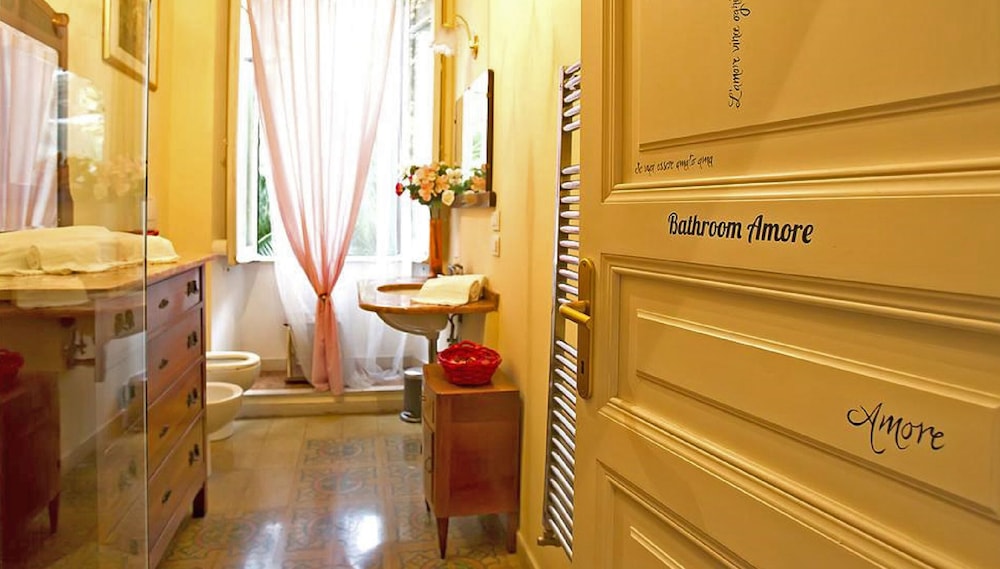 rome experience hostel