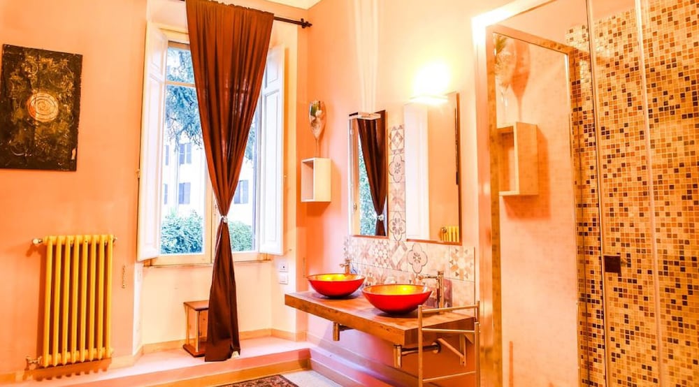 rome experience hostel