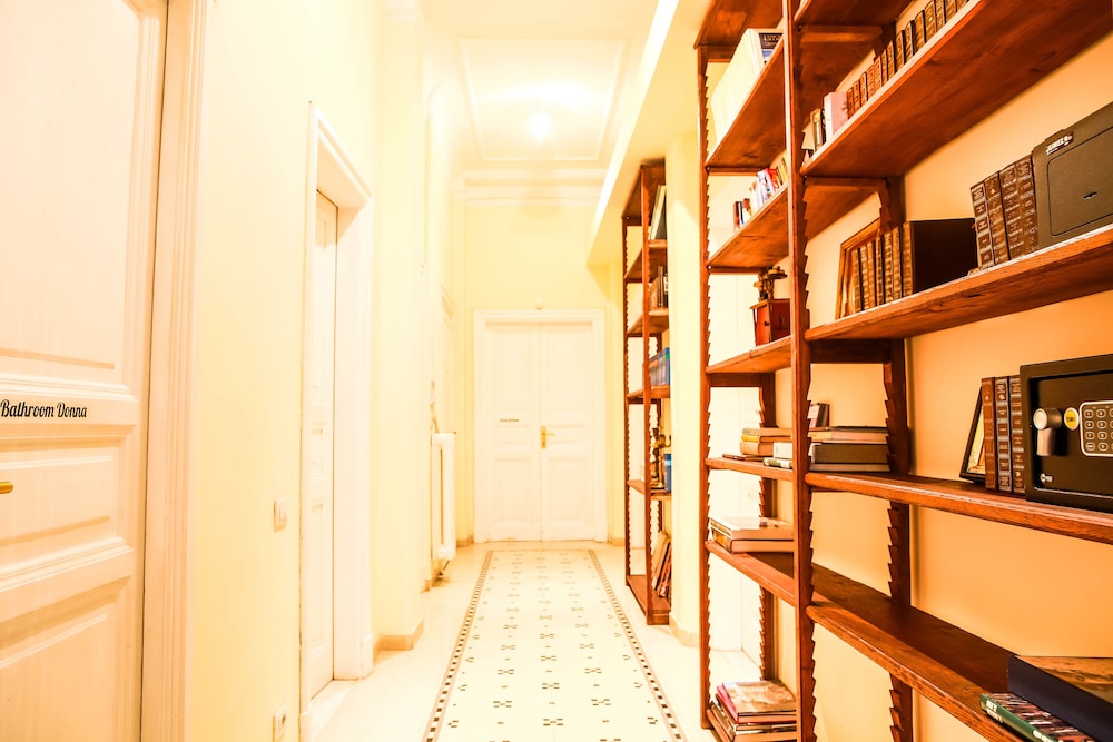 rome experience hostel