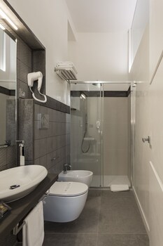 nostos rooms and apartments