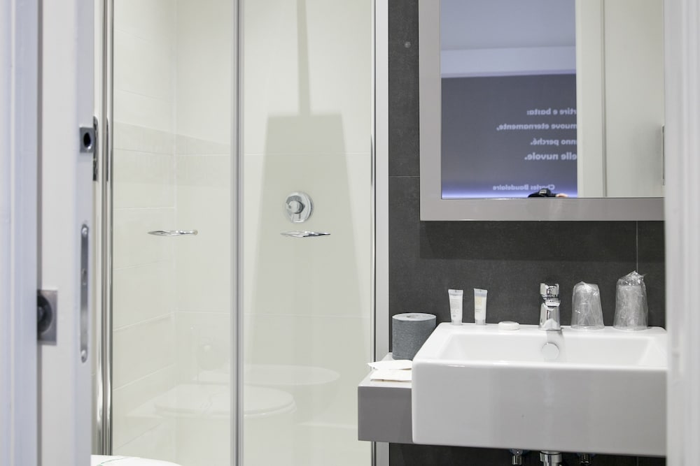 nostos rooms and apartments