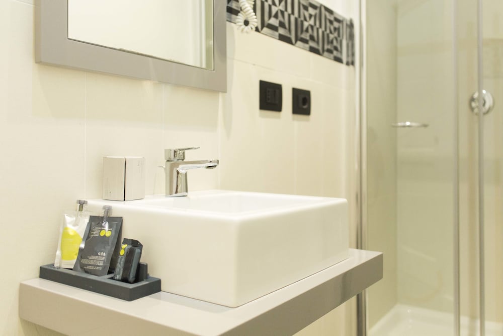 nostos rooms and apartments