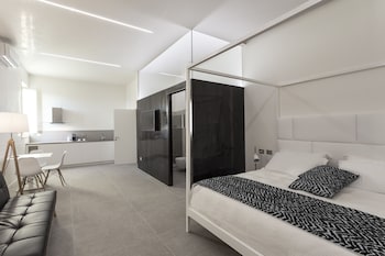 nostos rooms and apartments