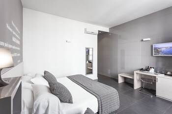 nostos rooms and apartments