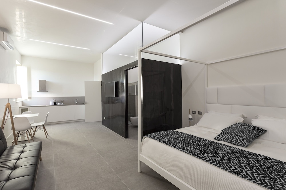 nostos rooms and apartments