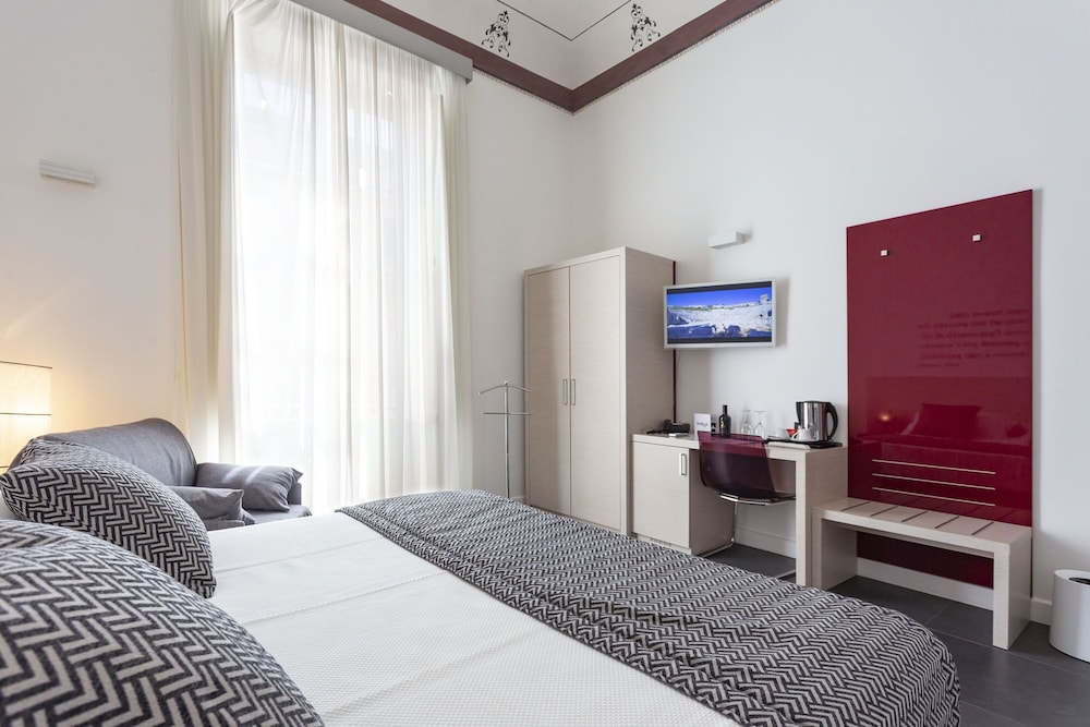 nostos rooms and apartments