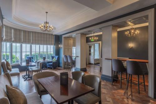 bunratty castle hotel bw signature collection