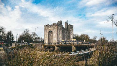 bunratty castle hotel bw signature collection