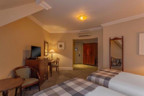 bunratty castle hotel bw signature collection
