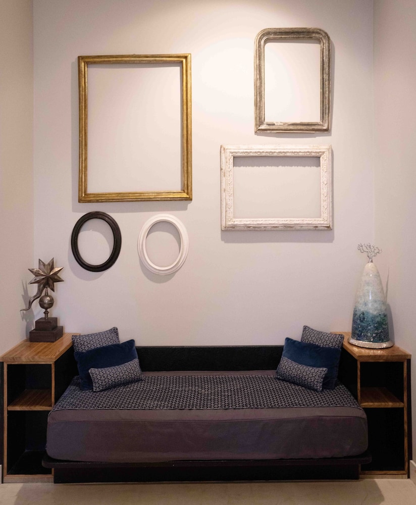 atelier ines home gallery