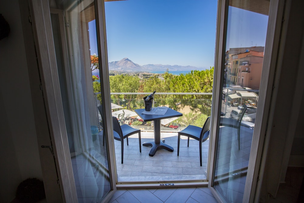 belvedere rent rooms