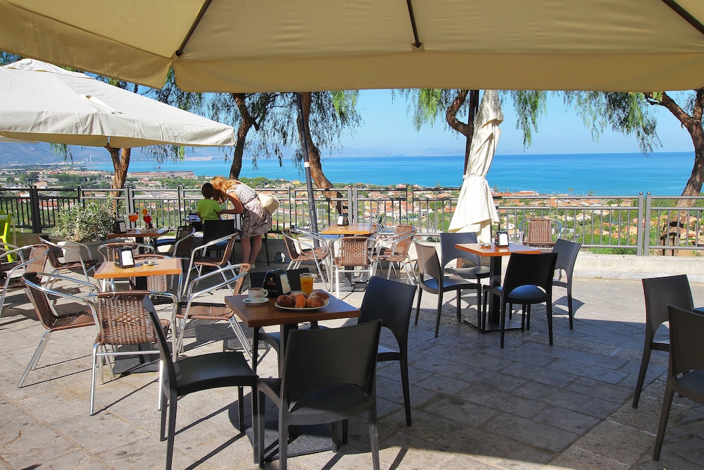 belvedere rent rooms