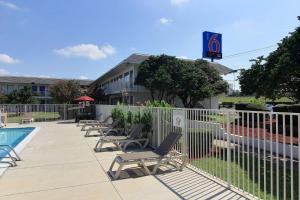 motel 6 austin tx north