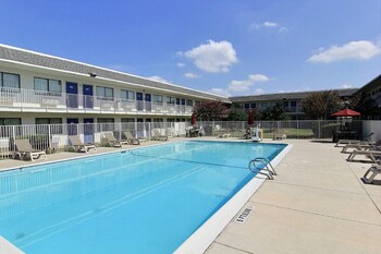 motel 6 austin tx north