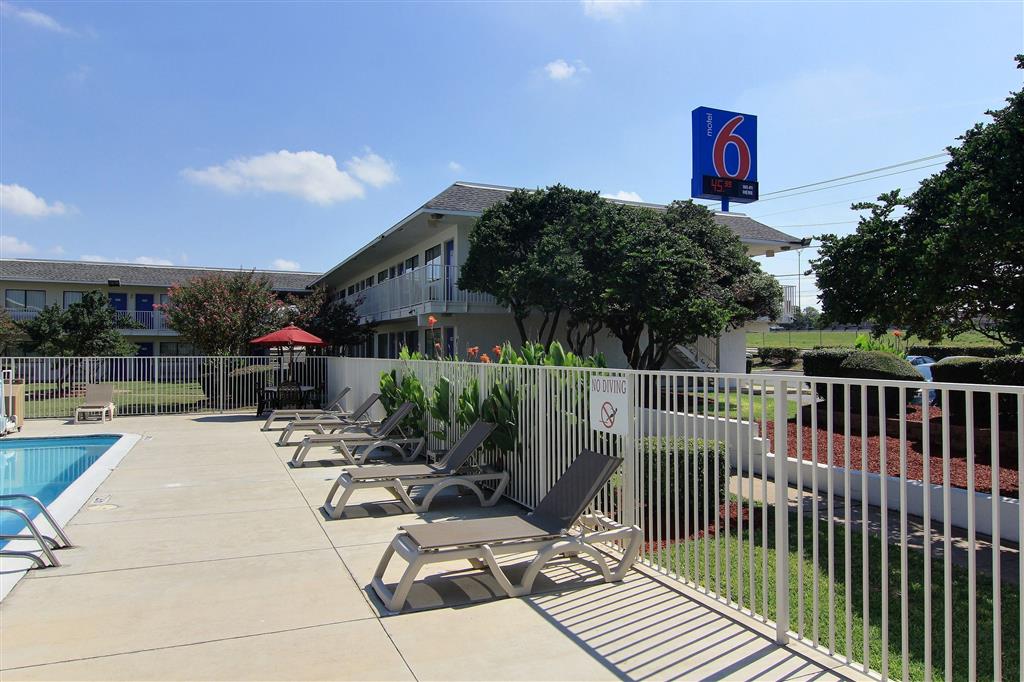 motel 6 austin tx north