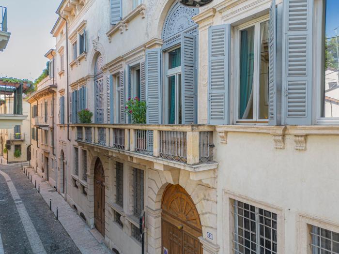 palazzo camozzini apartments