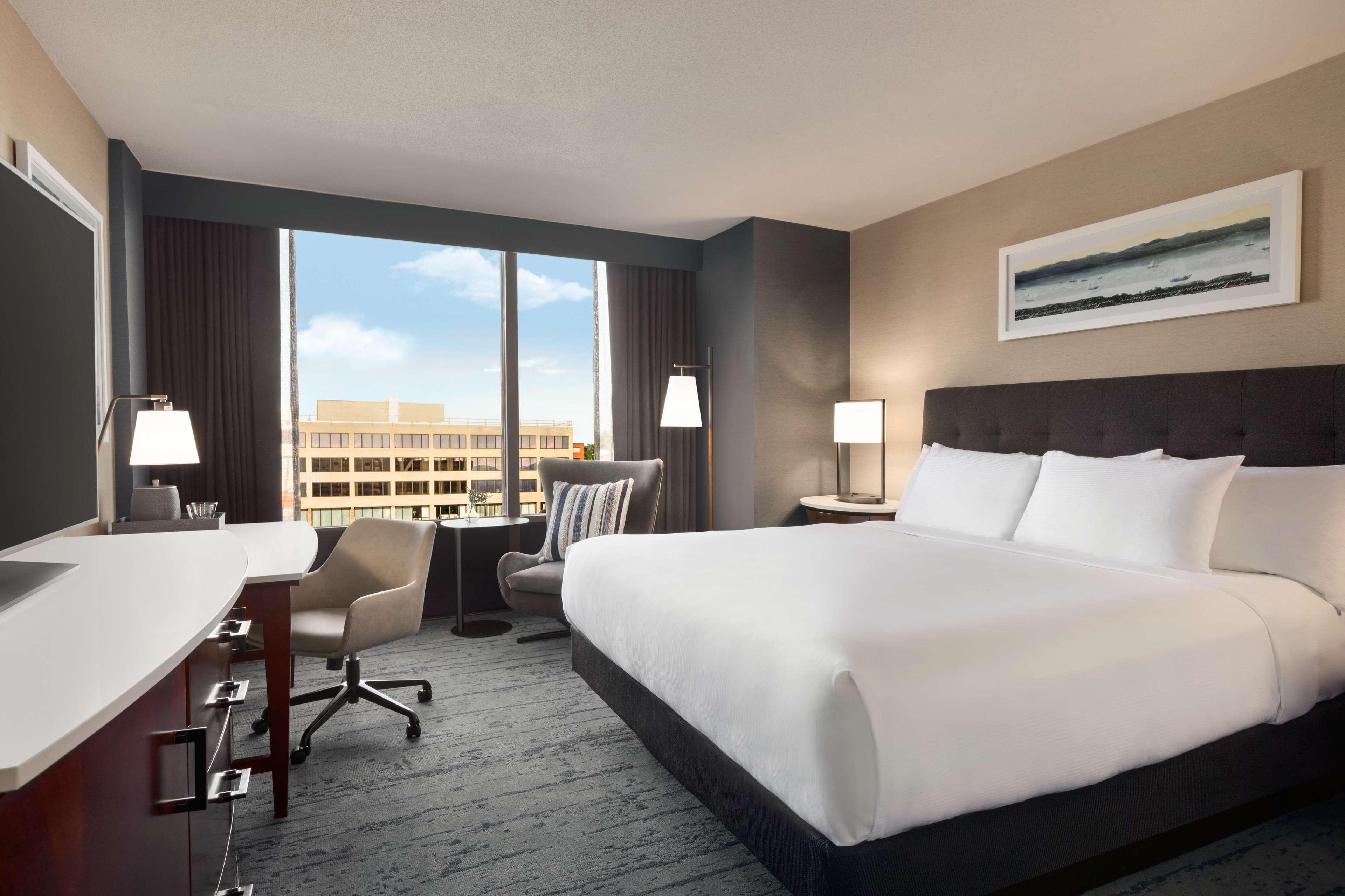 hotel champlain burlington curio collection by hilton