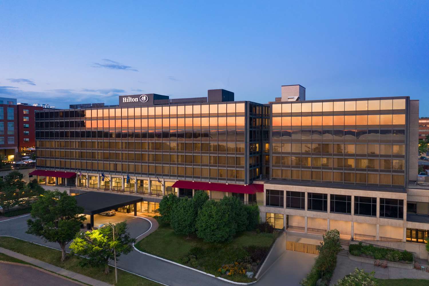 hotel champlain burlington curio collection by hilton