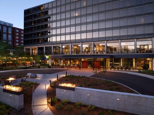 hotel champlain burlington curio collection by hilton