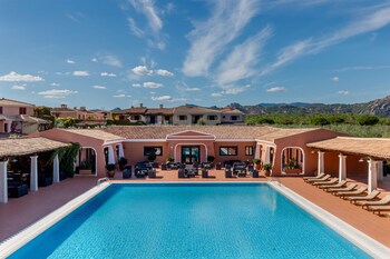 i giardini di cala ginepro hotel resort