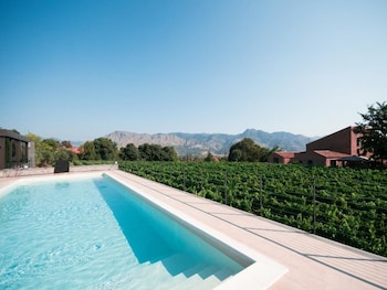 cavanera etnea resort and wine experience