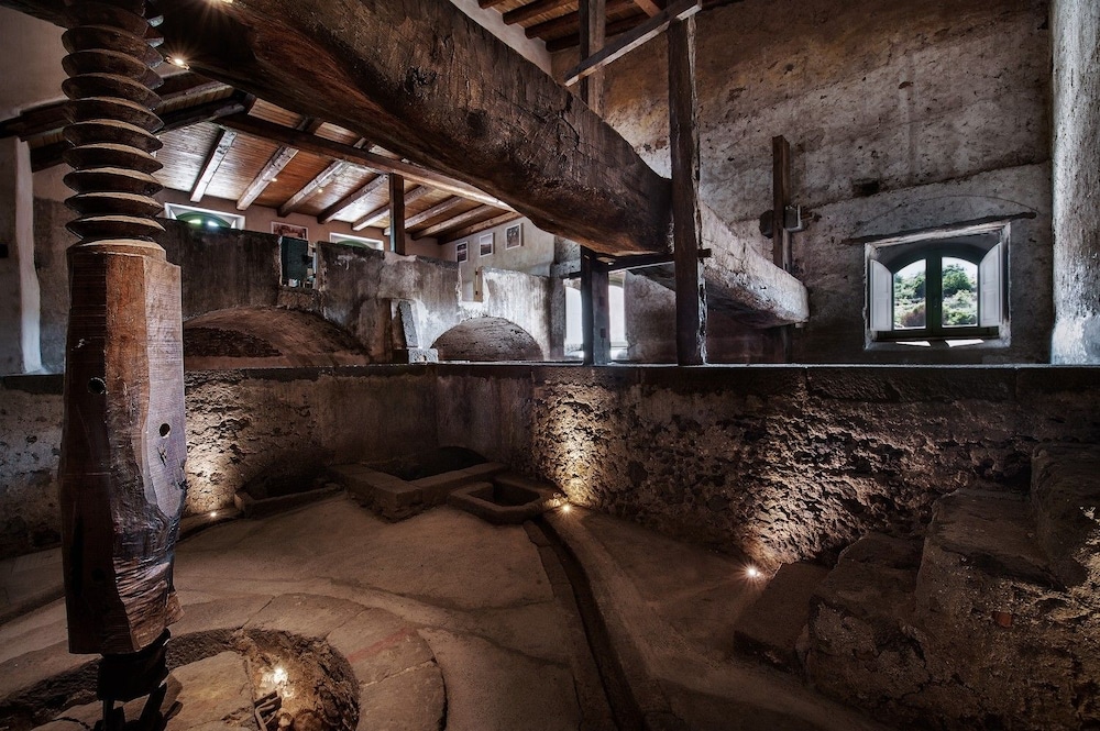 cavanera etnea resort and wine experience