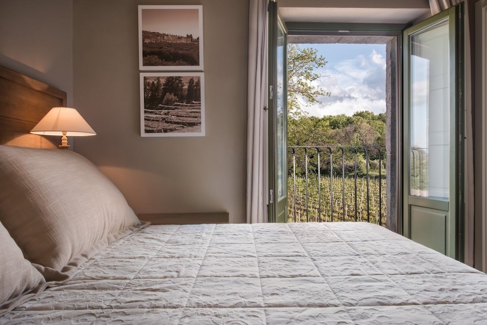 cavanera etnea resort and wine experience