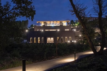 cavanera etnea resort and wine experience