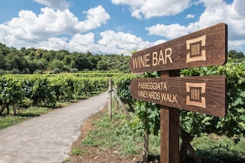 cavanera etnea resort and wine experience