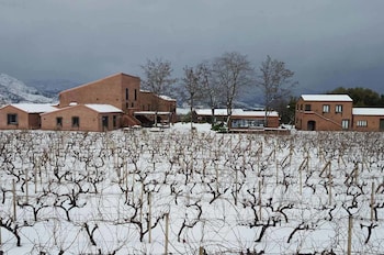 cavanera etnea resort and wine experience