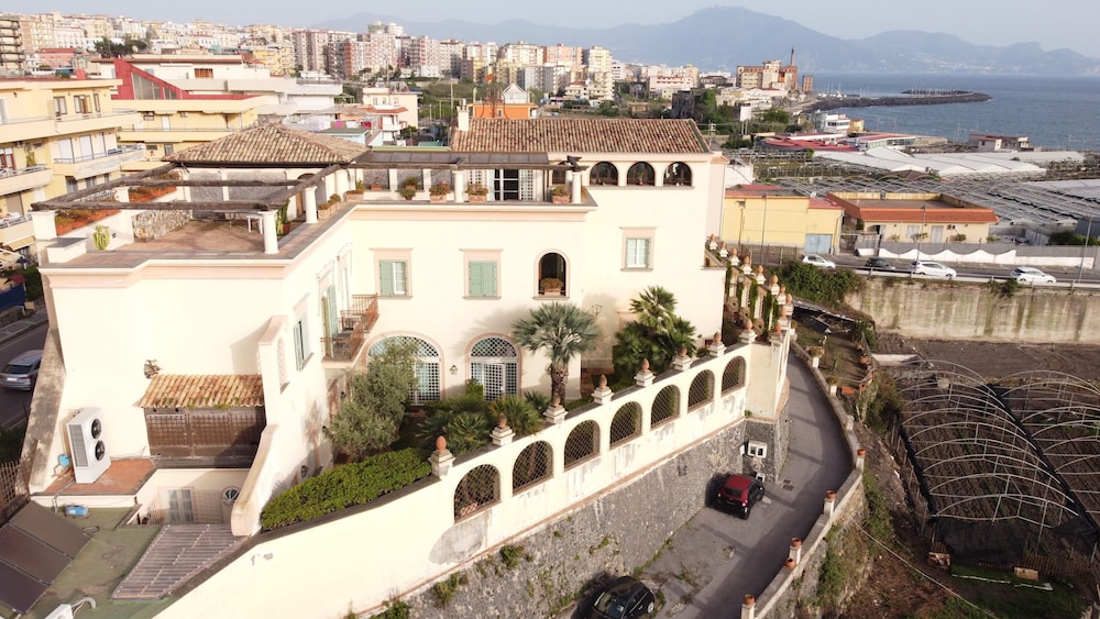 casa raiola luxury rooms