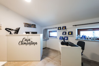 casa clementina marciano