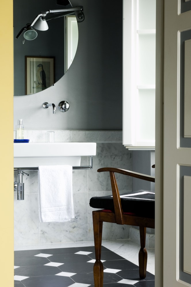 la sosta di ottone iii