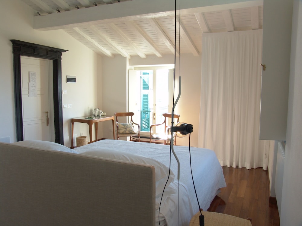 la sosta di ottone iii