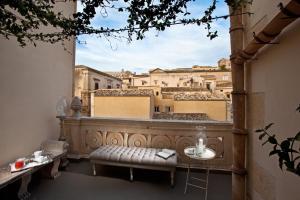 seven rooms villadorata