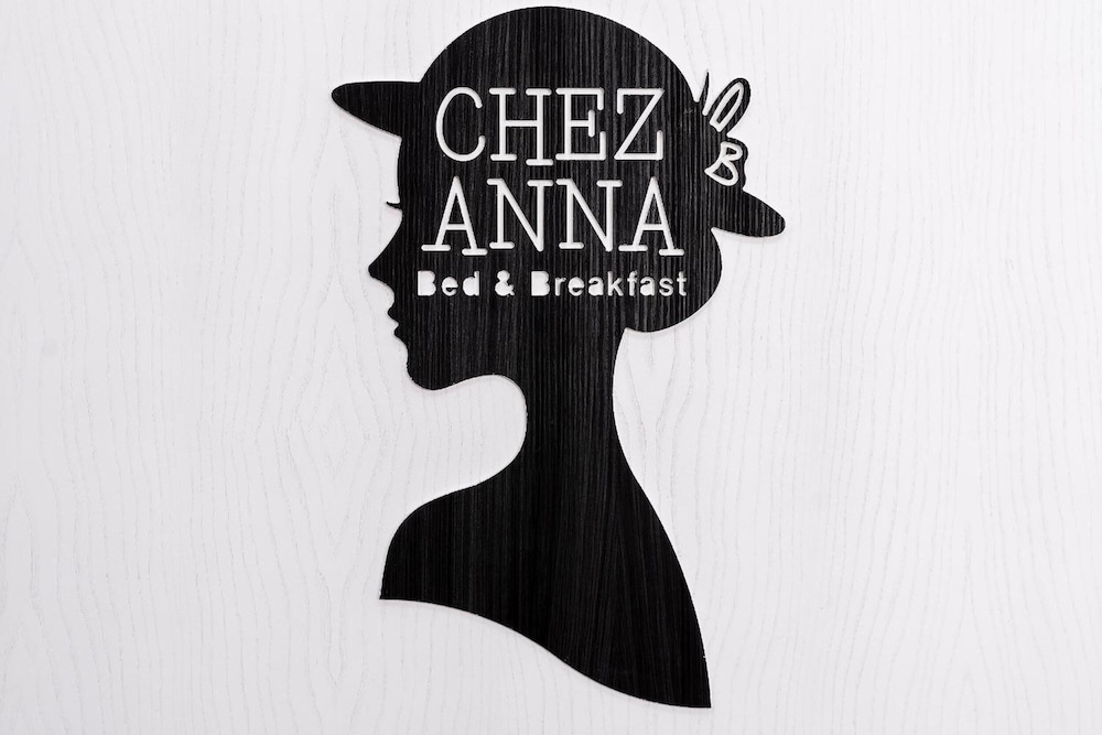 chez anna bandb adults only