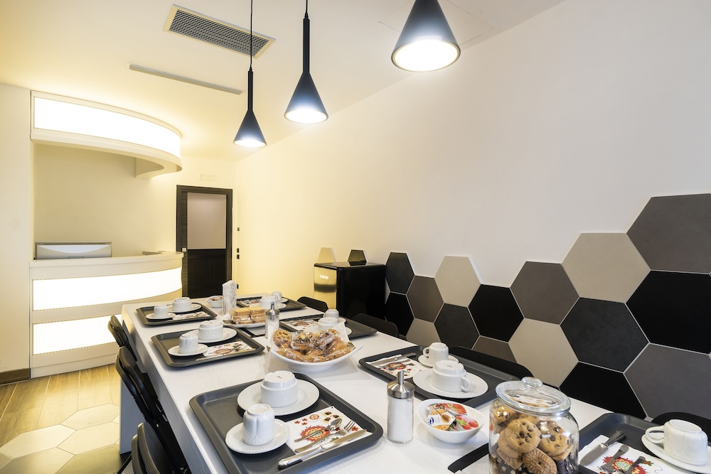 chez anna bandb adults only