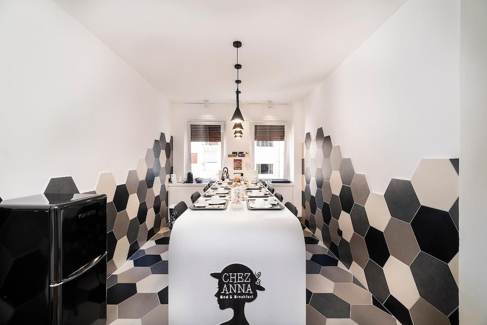 chez anna bandb adults only